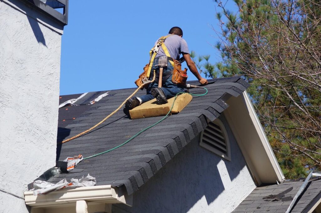 Services-Quality Metal Roofing Crew of Plantation